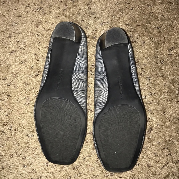 Croft&Barrow Navy & Gray heels. Size 8.5 - Picture 5 of 5